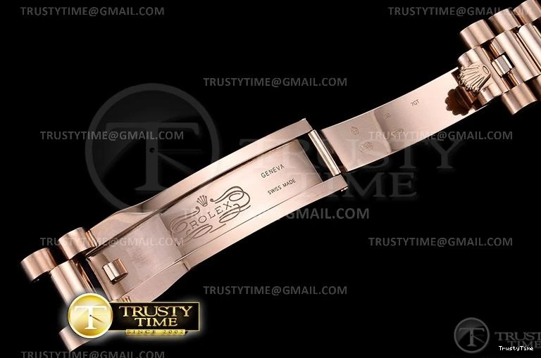 0419 RDD0219H – DayDate 36mm ComfortFit 694